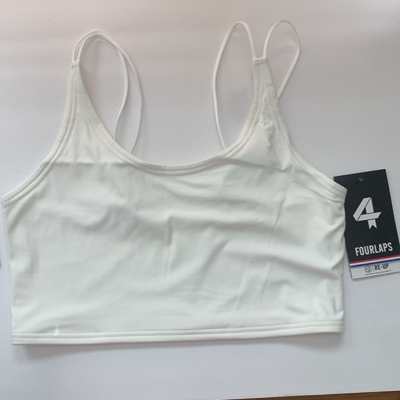 NWT fourlaps bundle of 2 med bras - Picture 3 of 5